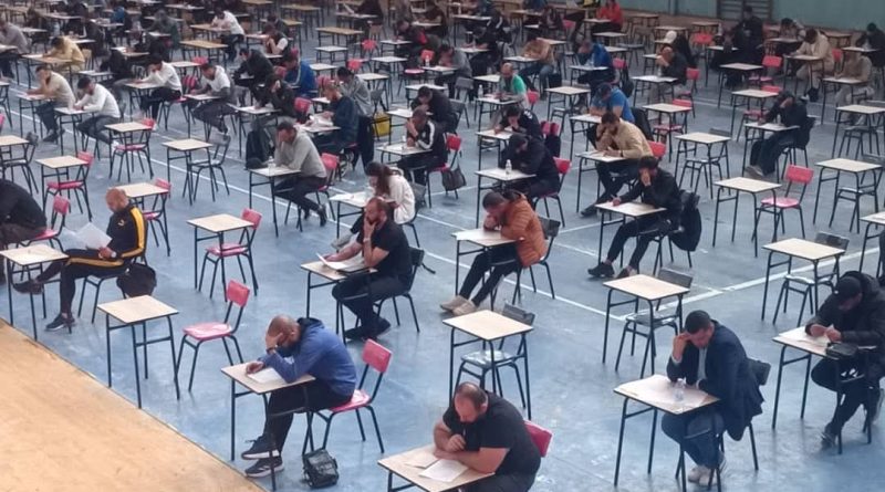 Le ministère des Sports lance une offensive nationale pour qualifier ses cadres