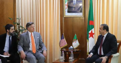 Le numéro deux du département d&rsquo;État américain à Alger : Washington courtise l&rsquo;énergie et les minerais algériens